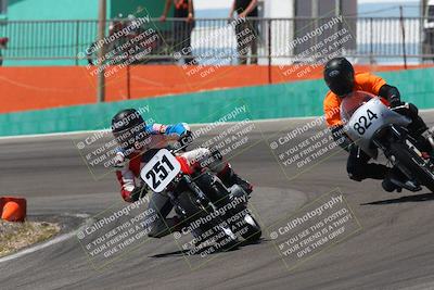 media/Apr-20-2025-AHRMA (Sun) [[393a79c373]]/Race/Group 5/Turn 4b/